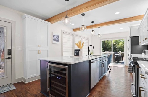 Marietta House | 3 King Beds|Pool|Fire Pit|Screen Porch|Work Spaces