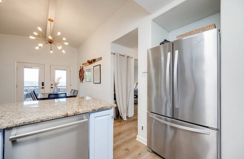 Canyon Lake House | 4 3 two King Beds Perfect Sunset Lake Views Pickleball Fire pit Lvl2 EV POA Pool