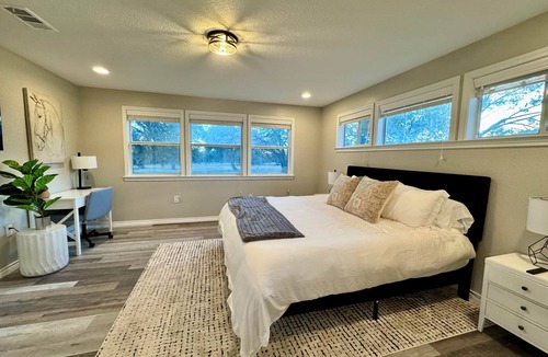 Driftwood Resort | 4-acre Texas Hill Country Retreat w/Hot Tub & Private Cabin