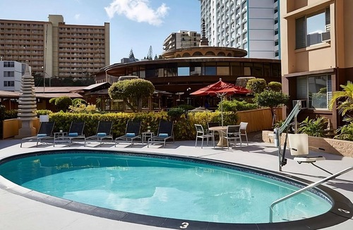 Ala Moana House | 4 x Studio Two Doubles with Kitchenette Room at Pagoda Hotel
