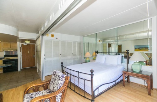 Waikiki Condo | 47 m² Condo ∙ 1 bedroom ∙ 4 guests