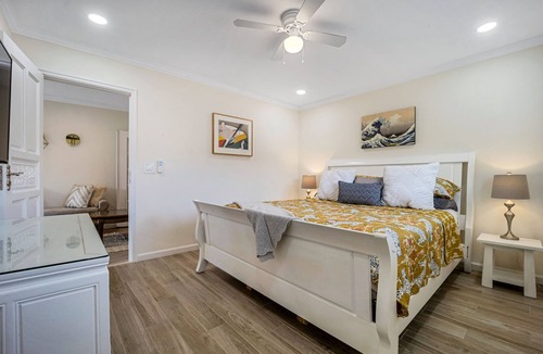 'Aina Haina House | A Hidden Jewel, ideal for a family or Corporate Retreat