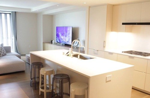 Ala Moana Condo | A Private Residential Resort with Luxury Amenities in the Shopping Center