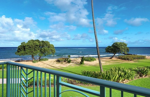 Wailua Condo | A206 - Oceanfront Luxury Comfort with Ocean Views in Every Room AC, Pool, & Spa