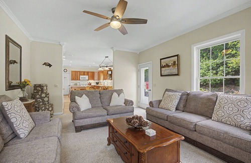 Warrensburg House | Adirondack Colonial heated salt water pool/hot tub 13 mins to Lake George
