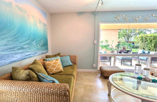 Downtown Lahaina Condo | ALOHA CABANA "People's Choice" PUAMANA