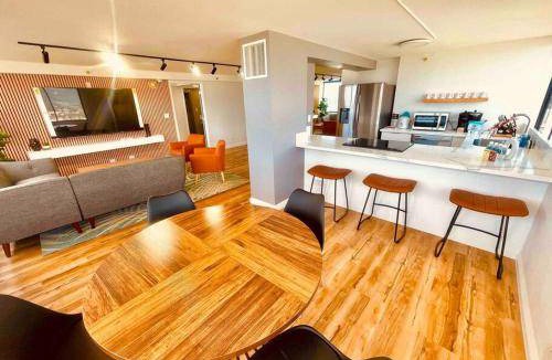 McCully - Moiliili Apartment | Apartment ∙ 2 bedrooms ∙ 7 guests