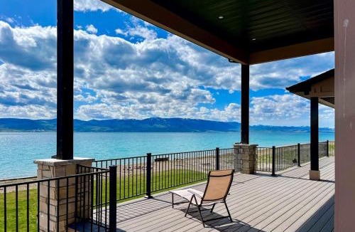 Laketown House | Beach Front Haven
