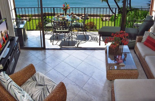Honokowai Condo | Beachfront - Spectacular Views - Air - State-of-Art Decor