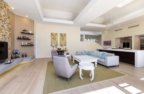Kahala House | Beautiful 4bed room house by Diamond head (30 Nights Minimum Stay)