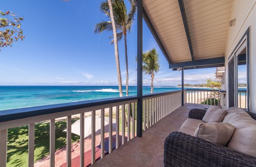 Pupukea House | Beautiful "Beachfront" House on the Beach at Sunset Beach Paradise on the Beach