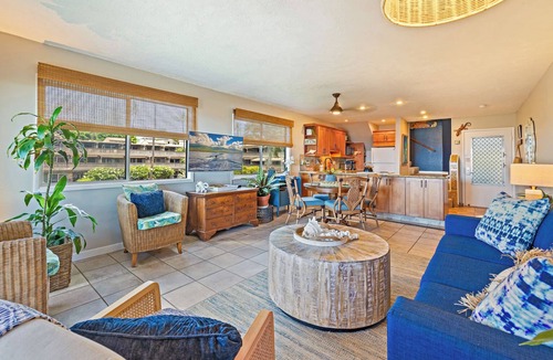 Kahana Condo | Beautiful Ocean Views-Island Living-2 Bed,2 Bath,Sleeps 6-Pool-Amazing Value