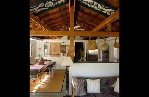 Mokuleia House | Beautiful Oceanfront Hideaway