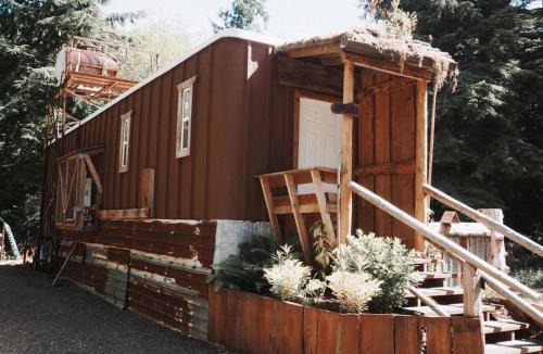 Forks Other | Beautiful Safari Tent near Olympic National Park for an Amazing Glamping Experience near Forks, Washington