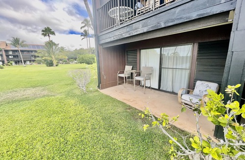 Kaunakakai Condo | Beautifully Renovated Beachfront Condo