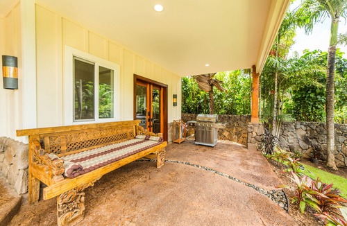 Pupukea Apartment | BEST BEACH LOCATION! 5 STAR LUXURY, Modern, Spacious, ATMOS Theater, BEACH BIKES
