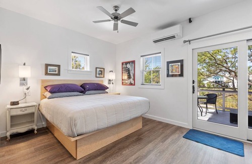 Folly Beach Hotel | Boutique Hotel Folly Room 7: Deluxe Studio with a spacious deck and marsh views