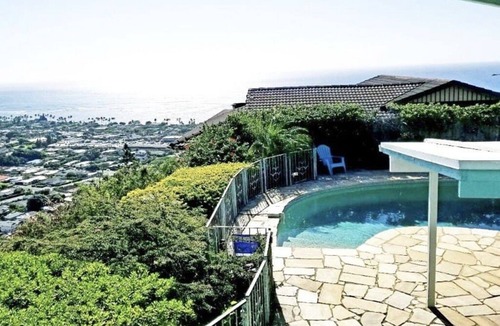 Waialae Iki Ridge House | Breathtaking Ocean View with Private Pool!