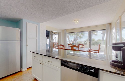 Palmetto Dunes Villa | Breathtaking Views from this Three Bedroom Oceanfront Condo!
