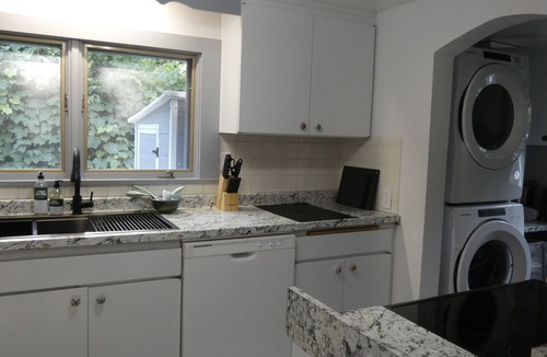 Centerville Cottage | Cape Cod Cottage, Short Walk to Wequaquet Lake Private Beach and Cranberry Bogs
