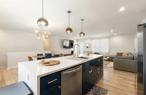 Smyrna House | Casa Amigos Easy Access to ATL Truist Airport