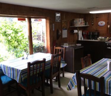 Windham Hotel | Cave Mountain Motel