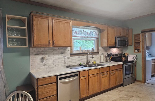 Edray House | Celebrate the 4th of July in the mountains! Close to bike trails and Snowshoe!