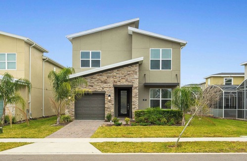 Four Corners Villa | ChampionsGate 5B/5B Villa Resort, Water Park, Pools, Golf, 11 Miles to Disney