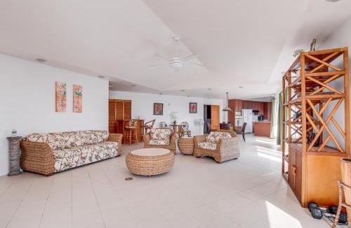 Keaau House | Coastal Keaau Home Ocean and Sunrise Views, Pool