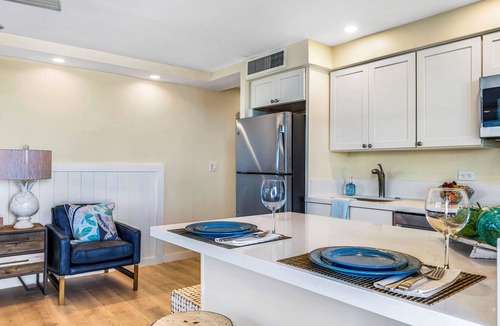 Historic Lahaina Front Street Condo | Comfort, Style & a Unique Maui Setting 434 LS