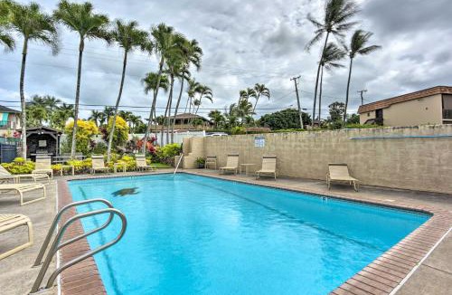 Napili Apartment | Comfy Tropical Condo with Pool - Walk to Beach!