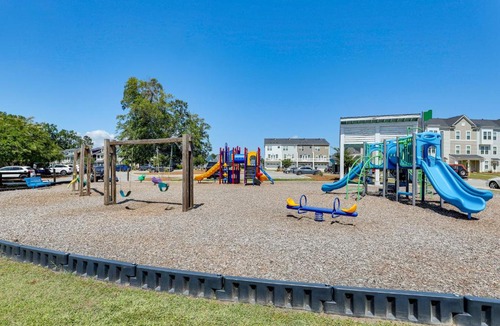 Moncks Corner House | Community Pools + Dock: Moncks Corner Getaway