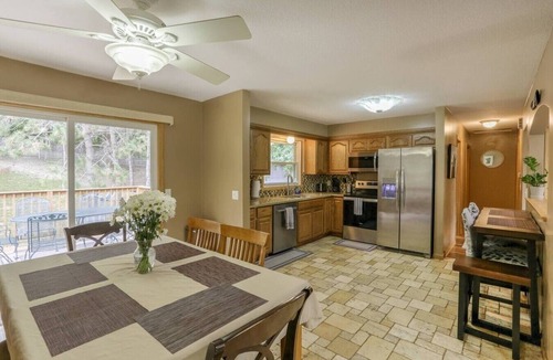 Eagan House | Cozy 4BD 2BA Home | Firepit | Dogs