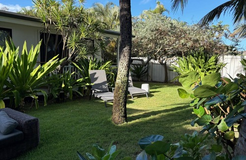 Waialua Apartment | Cozy studio next to the ocean with hot tub, lanai, beach access and WIFI