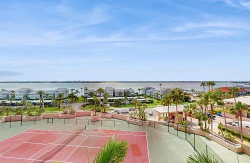 Sand Key House | Crescent Beach Club II 6F