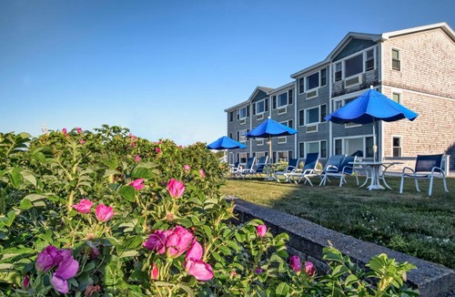 York Beach Hotel | Cutty Sark Motel