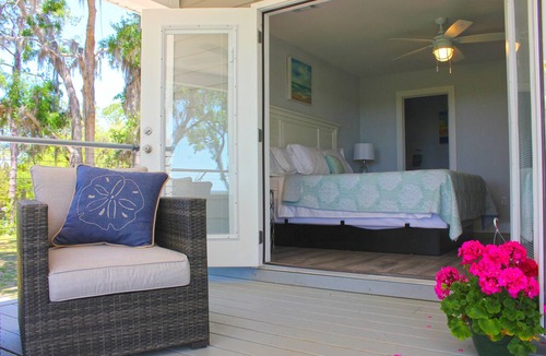 Darien Bed & Breakfast | Darien Waterfront Inn
