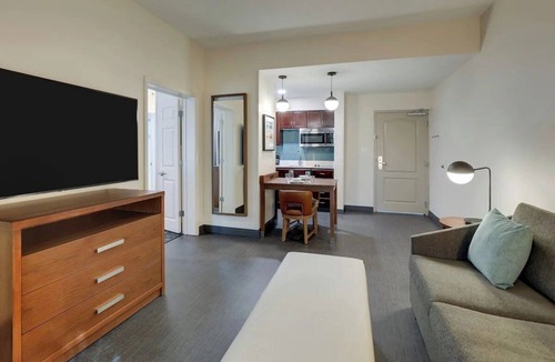 Mount Pleasant Hotel | Discover Comfort in 2 Homey Suites Perfect for Families Near Local Beaches
