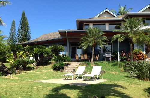 Pupukea House | Enjoy this Lovely Tropical Paradise!