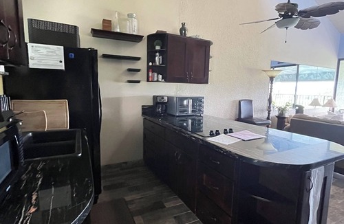 Hilo Condo | Epic Oceanfront Penthouse with Best Views in Hilo!