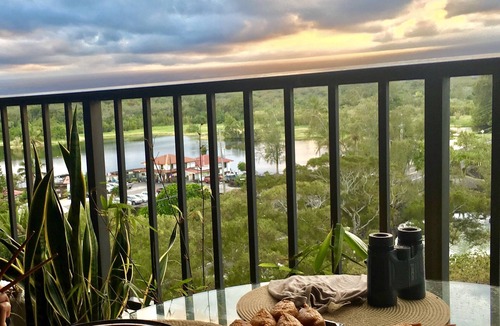 Hilo Condo | Epic Oceanfront Penthouse with Best Views in Hilo!