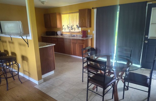 Kapoho House | Escape to Pahoa! 3 Bed 2 Bath in Hawaiian Beaches