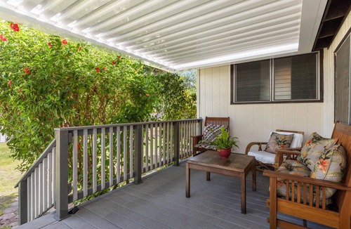 Ewa House | Ewa Beachfront Cottage: Beachfront w/Yard & Oceanviews - Your Nostalgic Aloha!