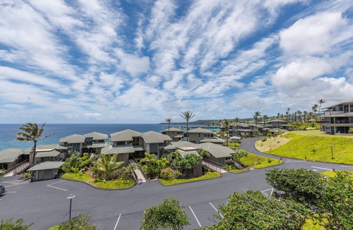 Napili Condo | Experience Maui Luxury at Kapalua Bay Villa 33B3 - Spa Bath & Modern Living