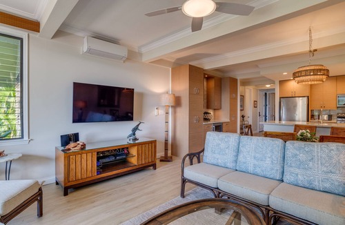 Kahana Condo | Experience paradise at Kahana's beachfront 3-bedroom condo near Kaanapali Beach