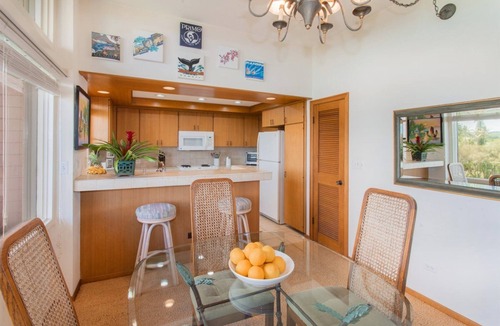 Kapalua House | Fabulous ocean view villa offering guests premier accommodations at an unbeatable value!