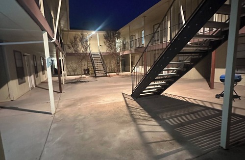 Monahans Apartment | Fully Furnished 1-bedroom apartment in the heart of Monahans close to I20