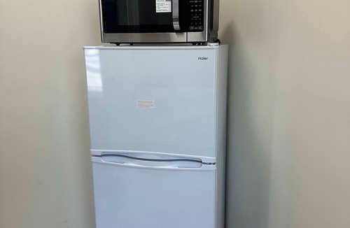 North Brookline Apartment | Fully private 1bed apt brookline