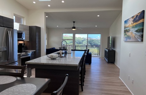 Moanalua House | GOLF COURSE FRONTAGE, 3 STORY VIEW HOME "F", CLEAN-GATED: NEAR JBPHH, CAMP SMITH