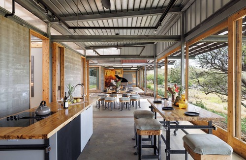Kamuela House | Gorgeous Modern Home with Solar Heated Pool in Waimea